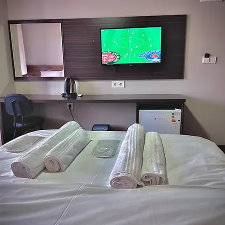 Hotell Gold Corner *