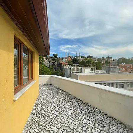 Gold Corner Hotell *