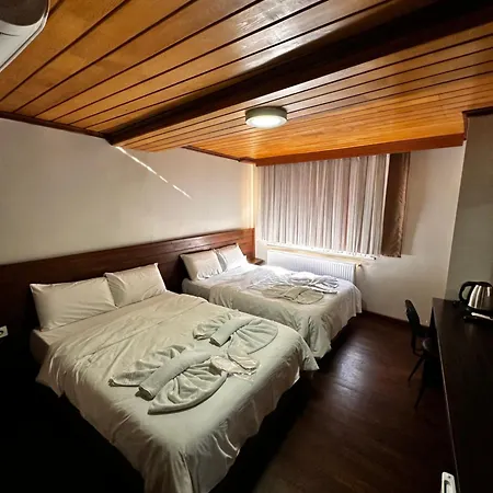 Gold Corner Hotell *